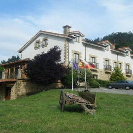 Posada La Anjana Puente Viesgo Exteriér fotografie